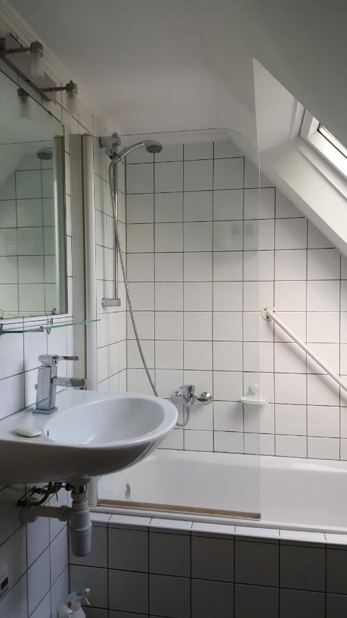 Vakantiewoning Deend 라런 외부 사진
