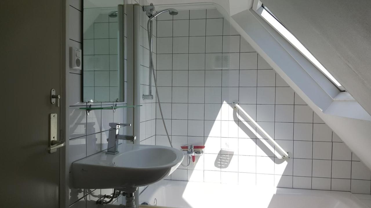 Vakantiewoning Deend 라런 외부 사진